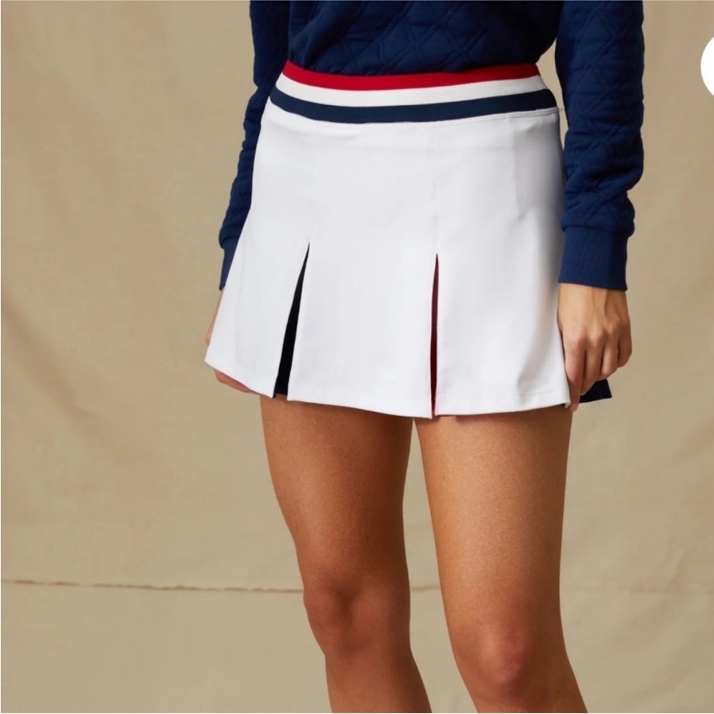 Tuckernuck/Tnuck Sport 14 inch Carly Tennis Skirt in Americana, Size Large, NWT - Picture 2 of 16